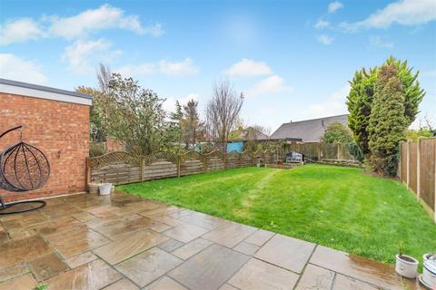 undefined, Hillsway Crescent, Mansfield