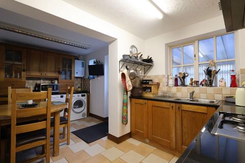 undefined, Marten Close, Gloucester GL4