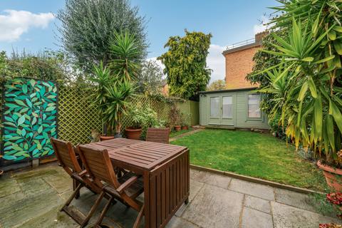 undefined, Rothschild Road, London, W4