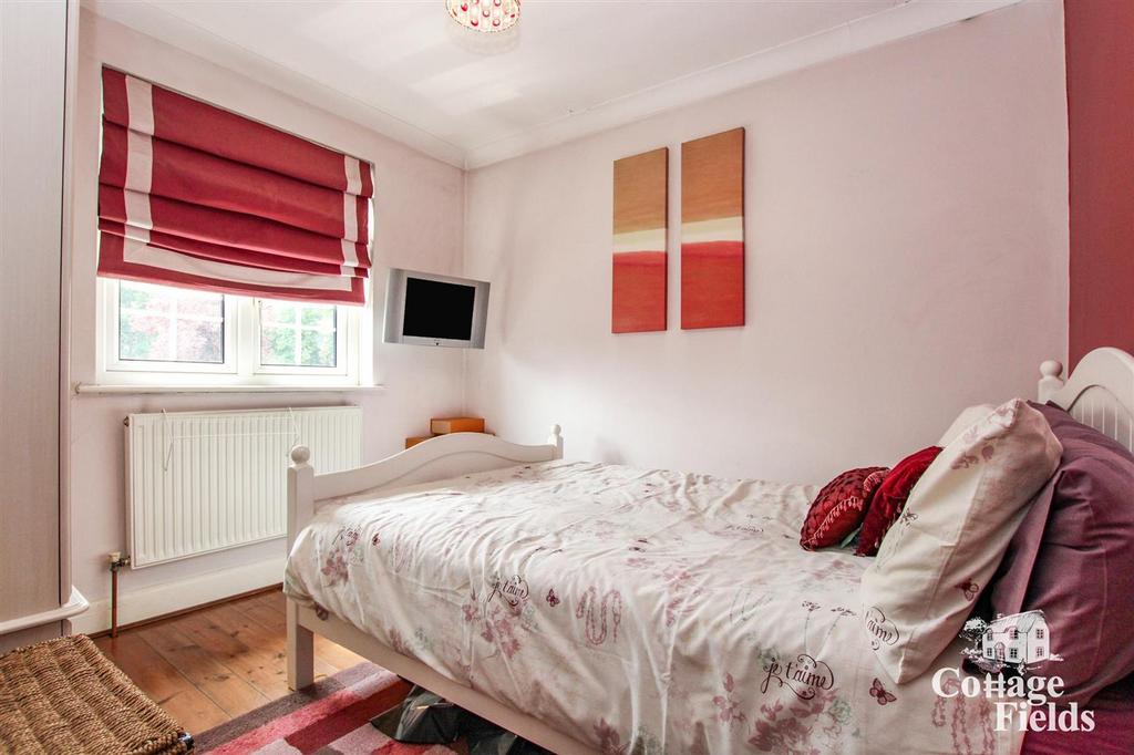 Bedroom 3.JPG