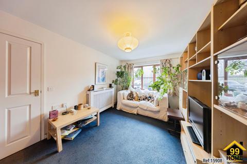 3 bedroom semi-detached house for sale, Waddesdon Close, Milton Keynes, MK8