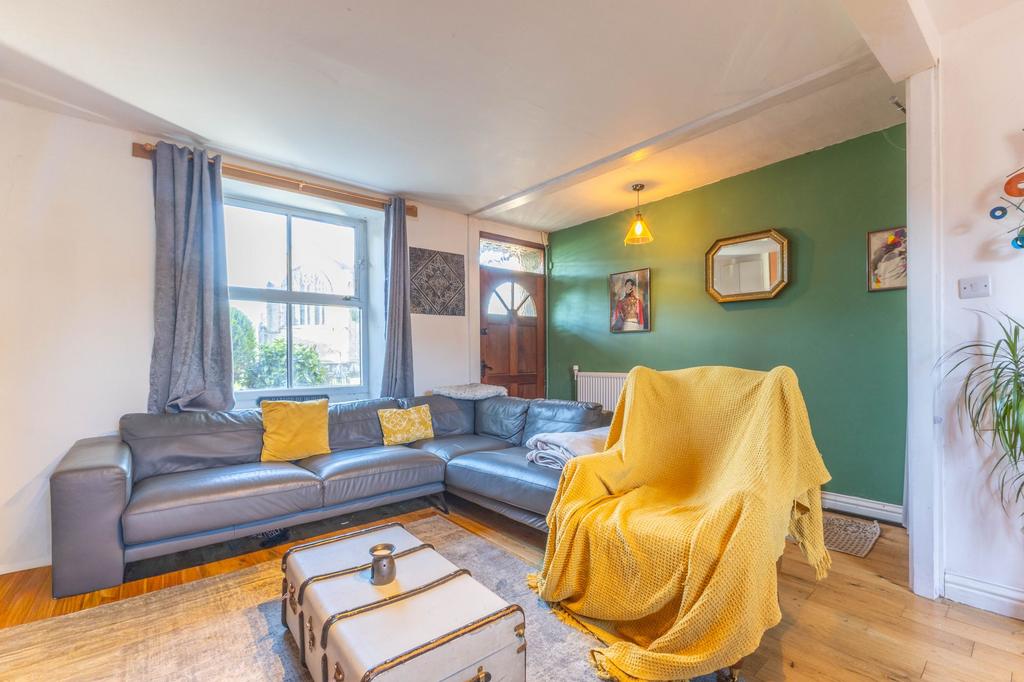 Living/dining room