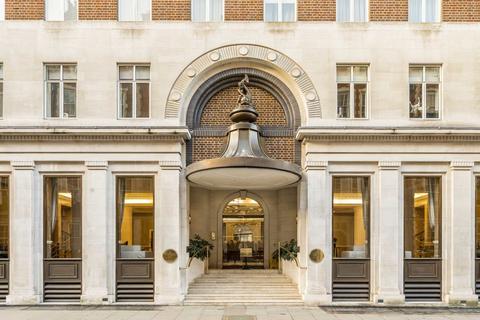 2 bedroom flat to rent, Park Street, London W1K