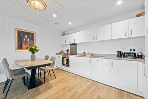 1 bedroom apartment to rent, Spitfire Chase, Walton-on-Thames, KT12