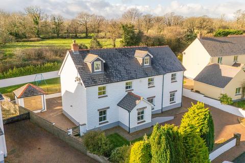 5 bedroom detached house for sale, Sycamore Grove, Haverfordwest SA61
