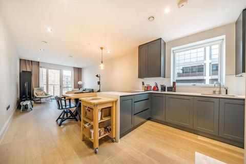 2 bedroom flat to rent, Palladian Gardens, London W4