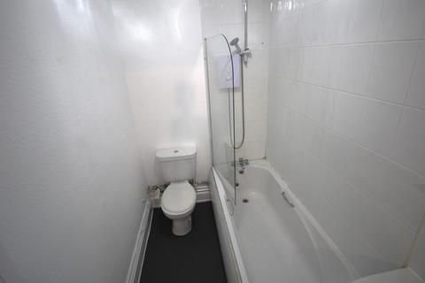 undefined, Shakespeare Road, Bedford, MK40 2DX