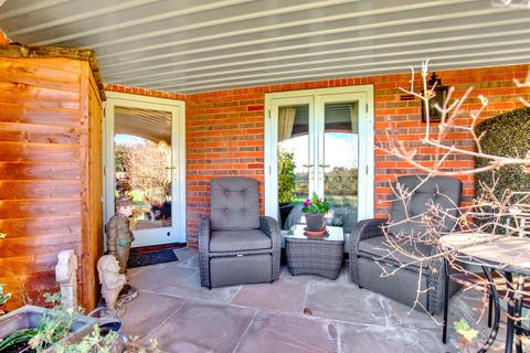 undefined, Kings Drive, Midhurst GU29