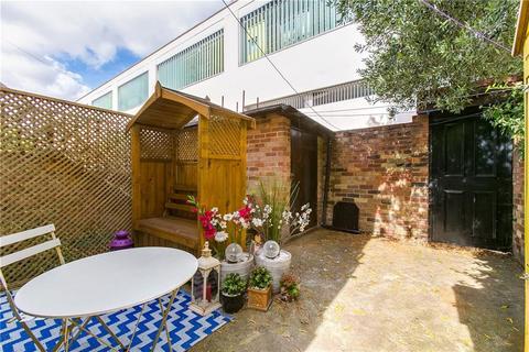 undefined, Valetta Road, London W3