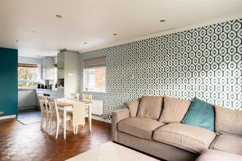 undefined, Doods Place, Reigate