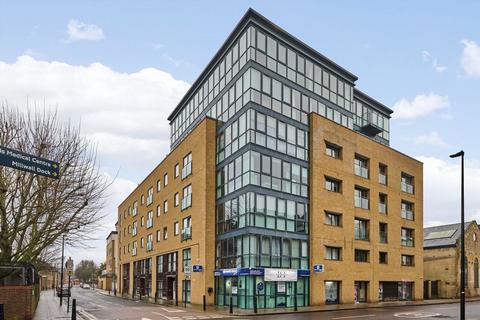 undefined, Forge Square, London E14
