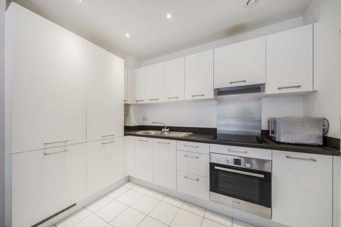 2 bedroom flat for sale, Forge Square, London E14