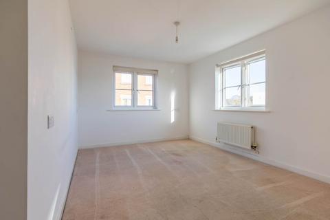undefined, Jack Russell Close, Stroud