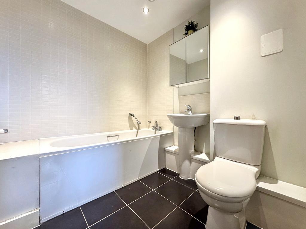 Family bathroom