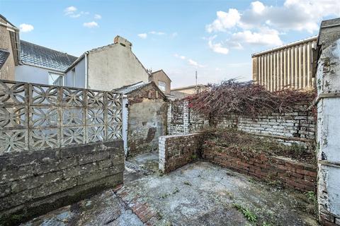 3 bedroom terraced house for sale, Carmarthen Road, Gendros, Swansea