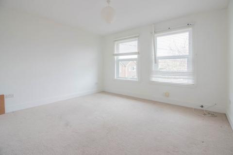 2 bedroom flat to rent, Flat 3 28 Trowell Grove, Long Eaton, Nottingham