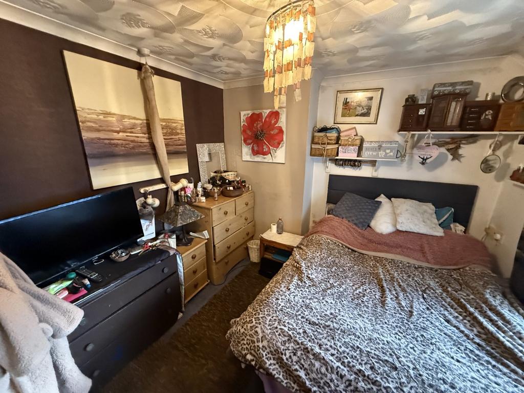 Front Bedroom 1