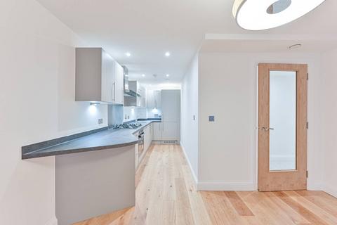 2 bedroom flat to rent, Creek Road, Greenwich, London, SE8