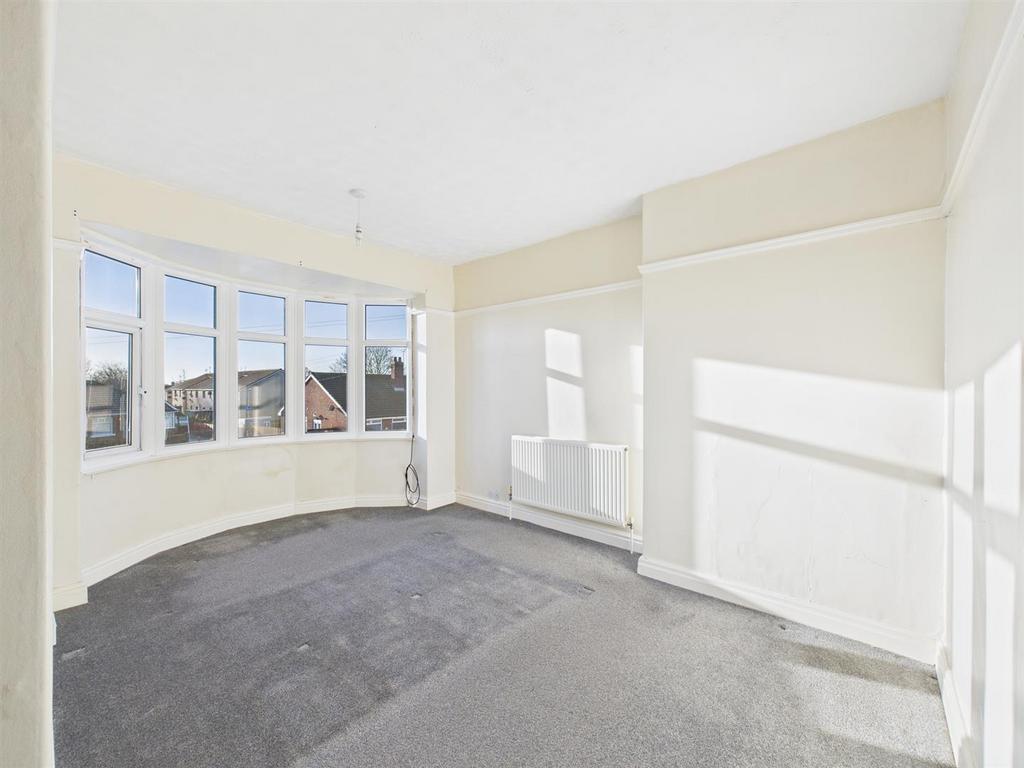 Bedroom: