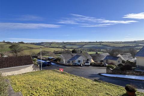 undefined, North Molton