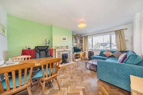 undefined, Twickenham Road, Isleworth TW7