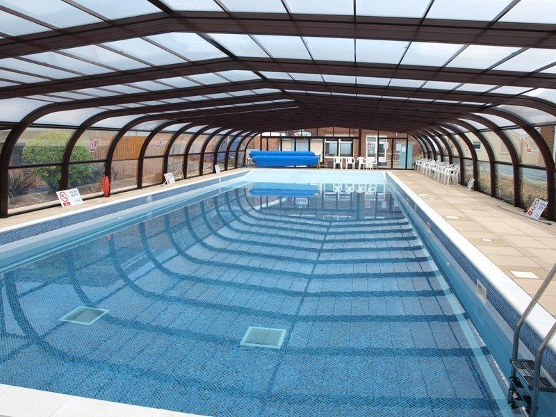 Pool (002).jpg