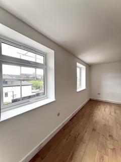 undefined, Colney Hatch Lane, N10