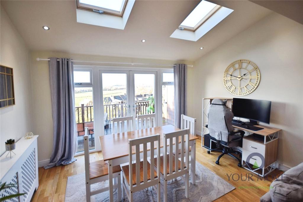 Lounge Dining Room