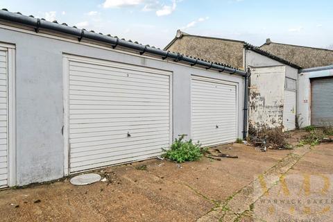 undefined, Kingston Broadway, Shoreham-By-Sea