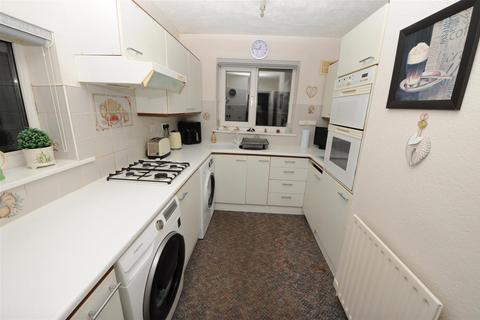 2 bedroom semi-detached bungalow for sale, Kings Drive, Wrose, Bradford