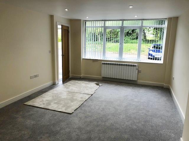 Open plan kitchen/sitting room
