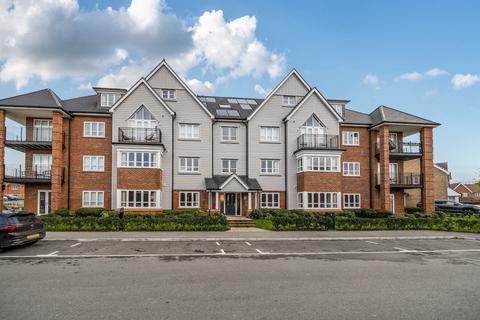 1 bedroom apartment for sale, Millpond Avenue, Crookham Village GU51