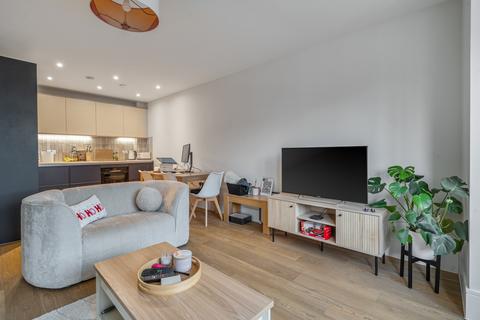 1 bedroom apartment for sale, Millpond Avenue, Crookham Village GU51