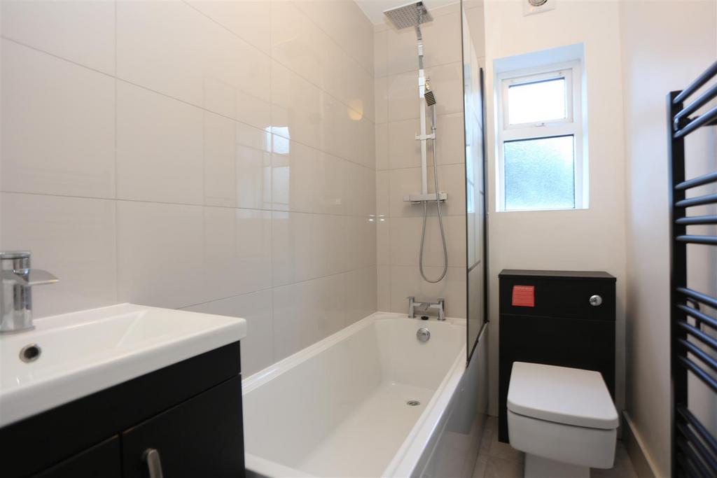 2a, 2 Preston Park Ave (2).JPG