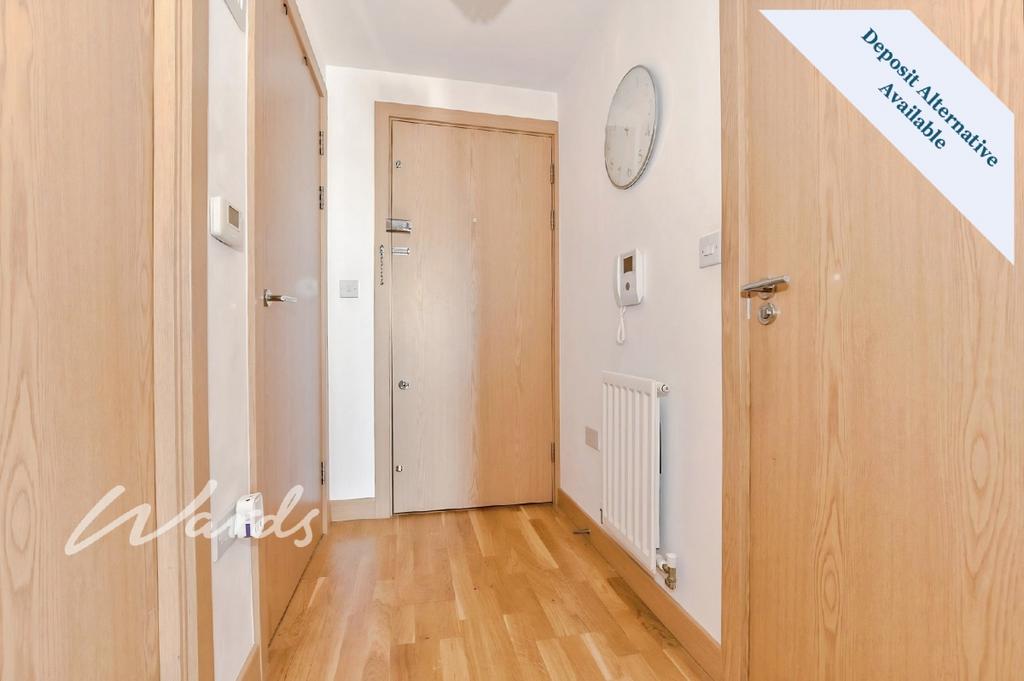 7e1e073d-Hallway