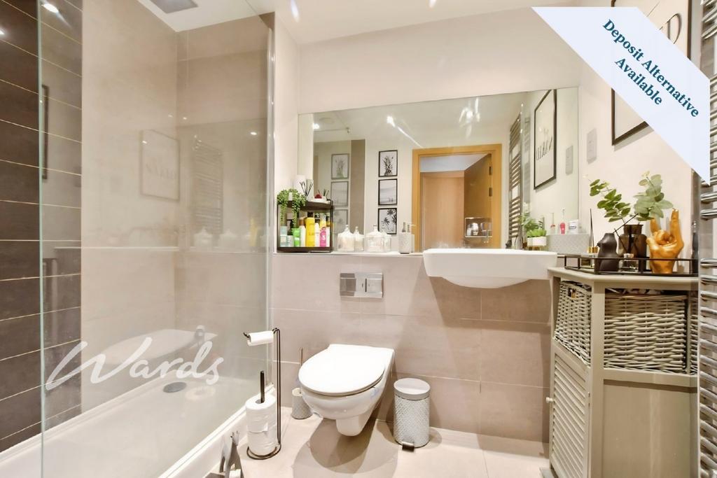 Bc7c841a-Shower 2...