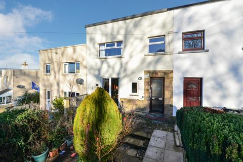 3 bedroom townhouse for sale, Gloucester Road, Bingley, West Yorkshire, BD16