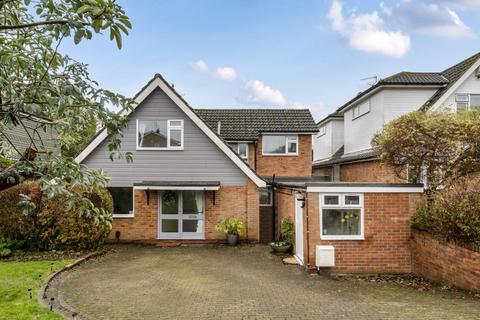 4 bedroom detached house for sale, St Andrews Way,  Marlow,  SL7