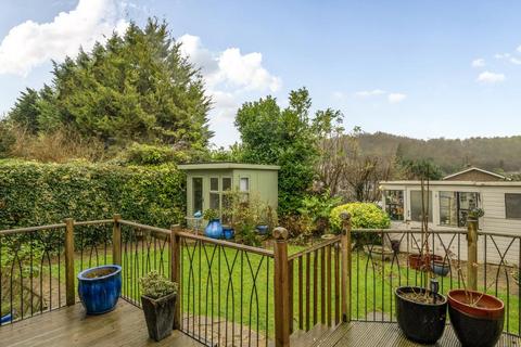 4 bedroom detached house for sale, St Andrews Way,  Marlow,  SL7