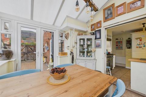 2 bedroom detached house for sale, Court Road, Malvern