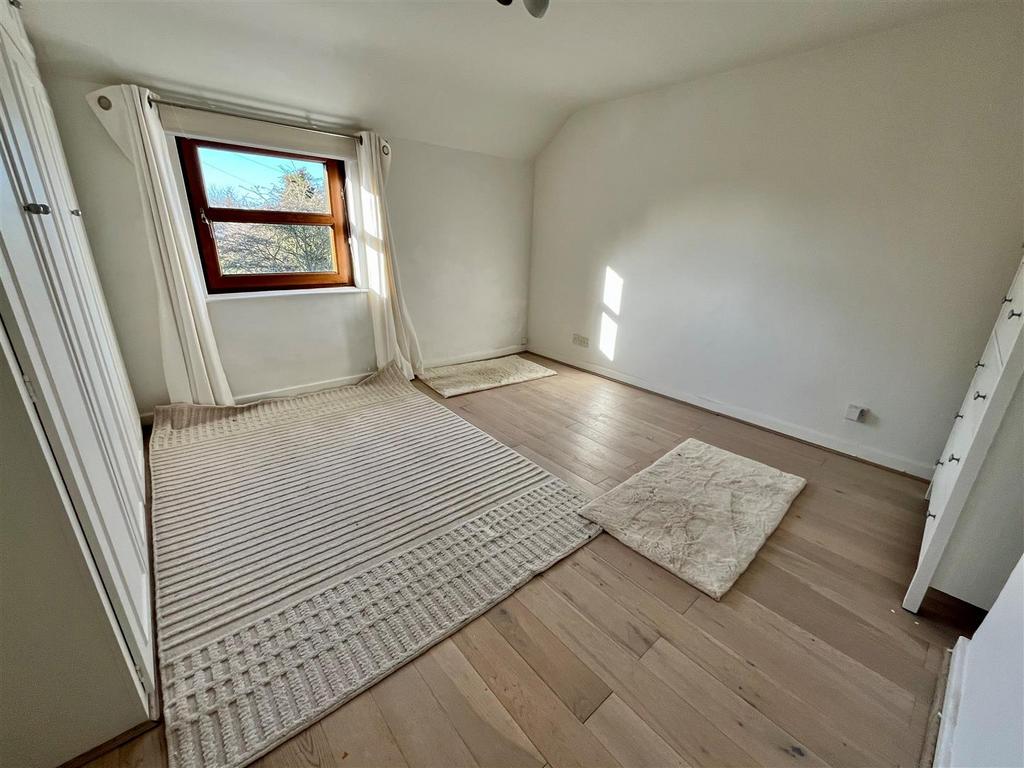 Bedroom One.jpg