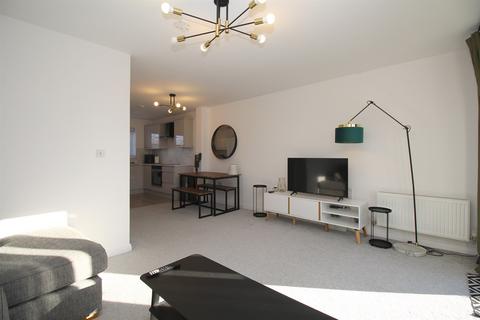 3 bedroom semi-detached house to rent, Aston Close, Barrow Upon Soar, LE12