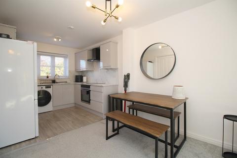 3 bedroom semi-detached house to rent, Aston Close, Barrow Upon Soar, LE12