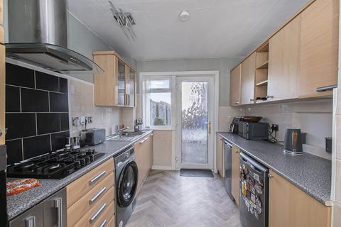 undefined, Overton Mains, Kirkcaldy, KY1