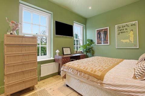 2 bedroom flat for sale, Oakleigh Avenue, London N20