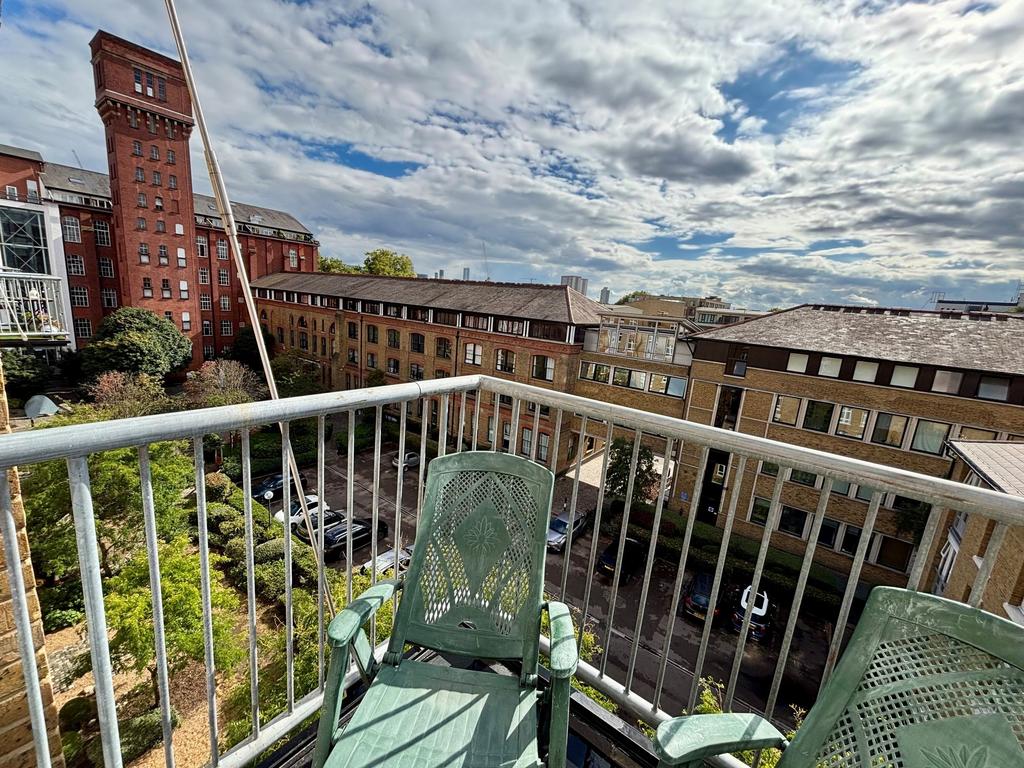View &#43; Balcony