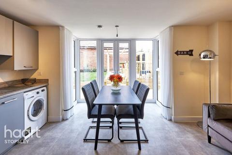 3 bedroom townhouse for sale, Biddenham Park, Biddenham Village