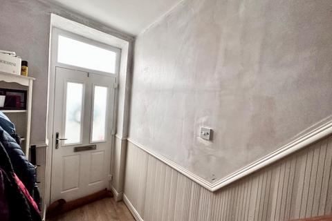3 bedroom end of terrace house for sale, Dalton Green Lane, Huddersfield