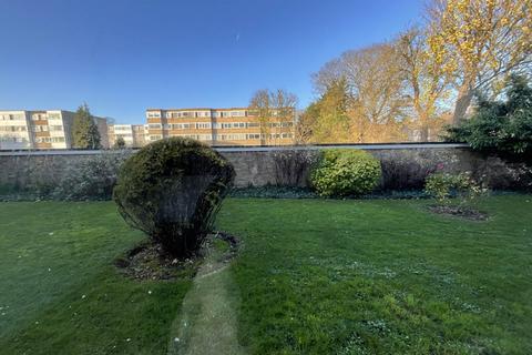 undefined, Queenswood Gardens, ,