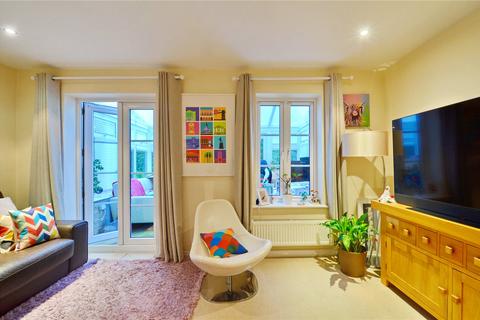 3 bedroom semi-detached house to rent, Pear Tree Avenue, Long Ashton, Bristol, South Gloucestershire, BS41